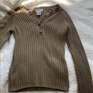 Long sleeve army green sweater